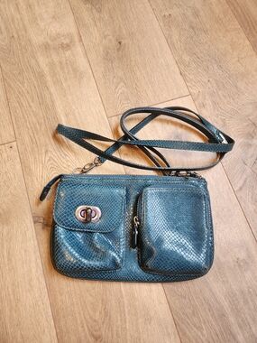 Vtg Y2k Brighton Western Blue Textured Crossbody Bag with Front Pockets